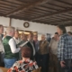 27. Natürlich gibt es auch in der Buschenschank einige Lieder